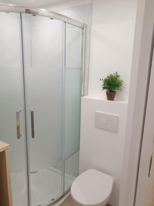 Cocon A La Campagne - Disney 20 Min - Paris 40 Min - 2 Terrasses Dammartin-sur-Tigeaux Exterior photo