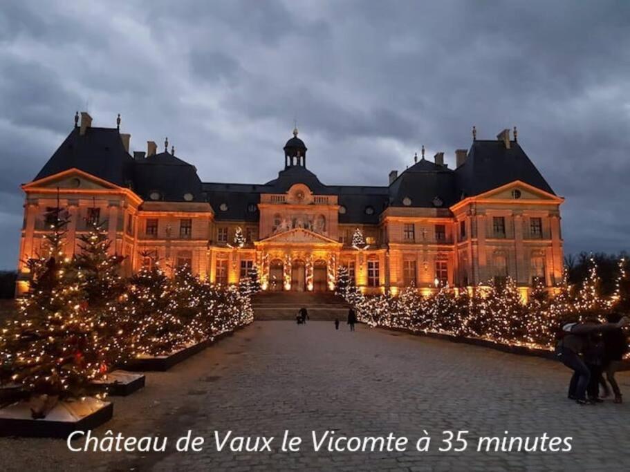 Cocon A La Campagne - Disney 20 Min - Paris 40 Min - 2 Terrasses Dammartin-sur-Tigeaux Exterior photo